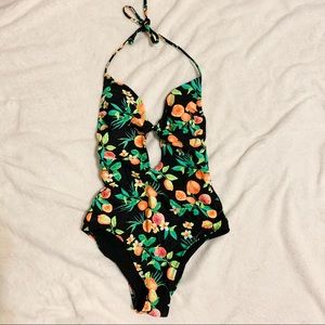 Summery One Piece Swimsuit